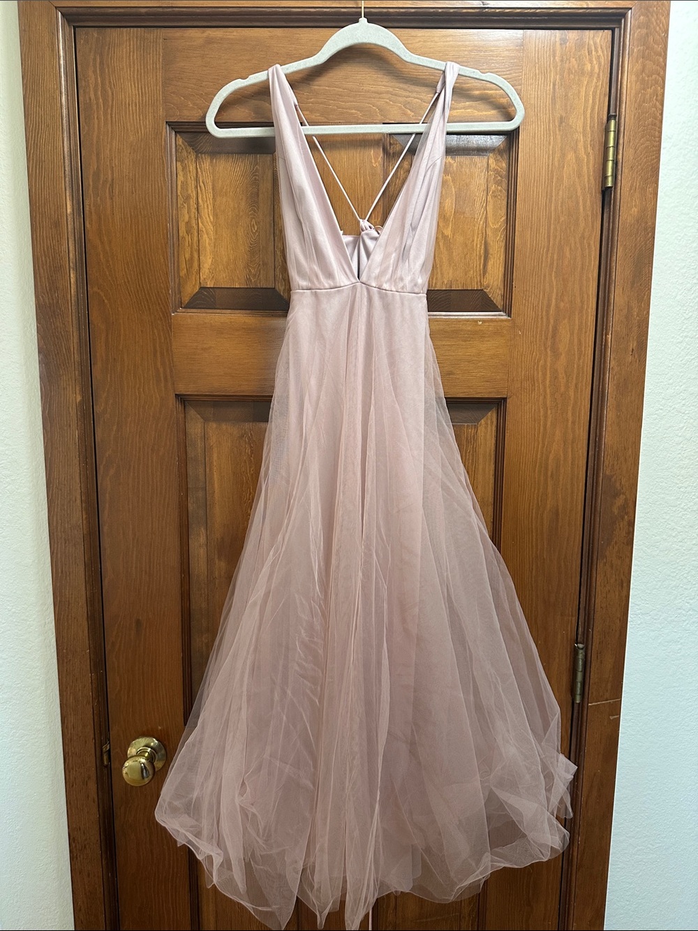 Romantic Dusty Rose Midi Tulle Dress with V-Neck Back Detail